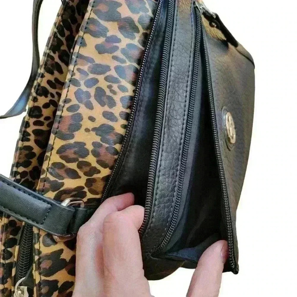 GIANI BERNINI Colorblock Pebble Tote Purse, Leopard/ Black, Made For Macy's, NWT - Picture 5 of 14